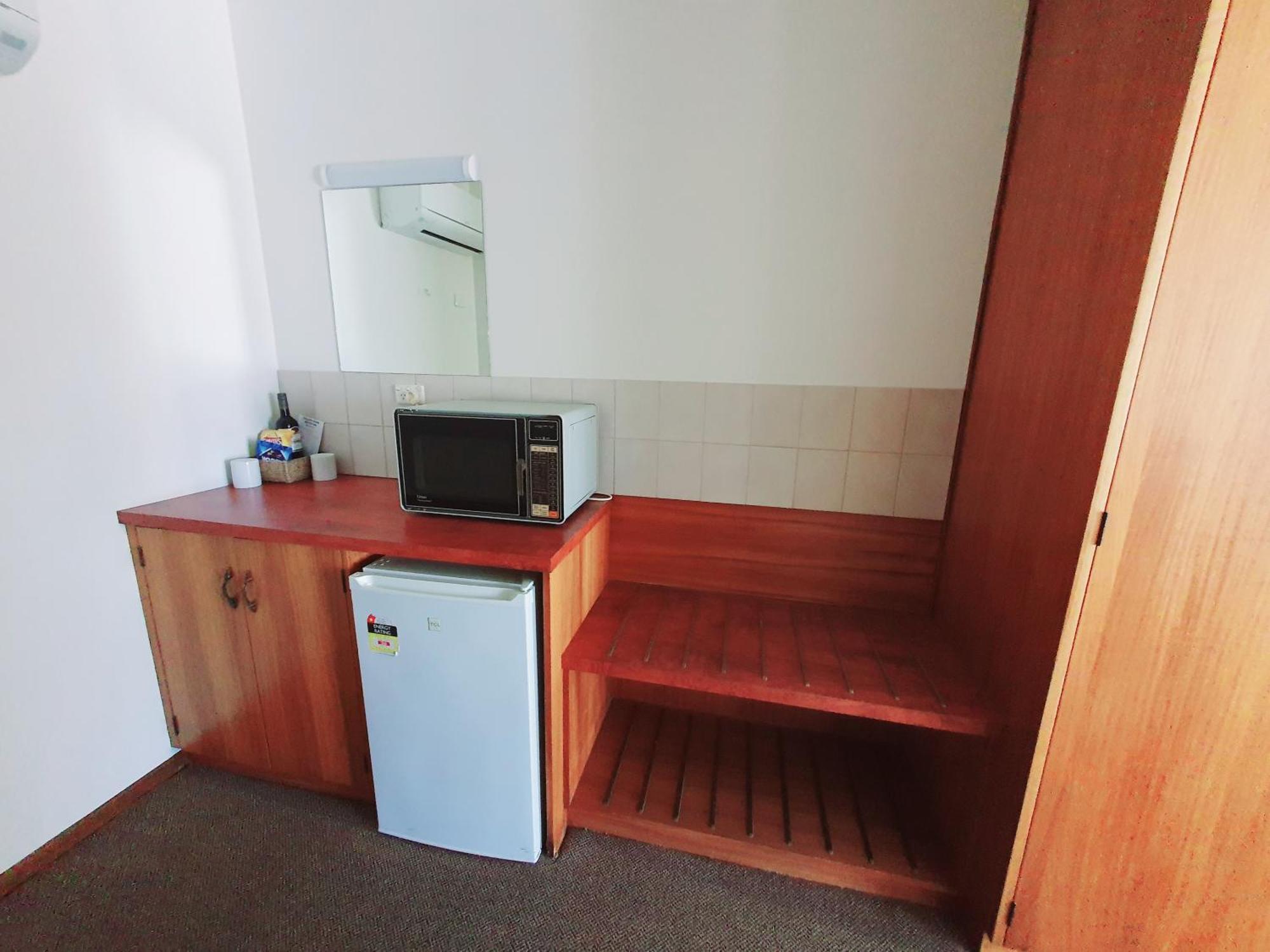 Golden Grain Motor Inn Horsham Habitación foto